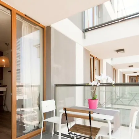 Apartment Jaktorowska 5a *