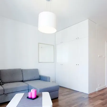 Jaktorowska 5a Apartment